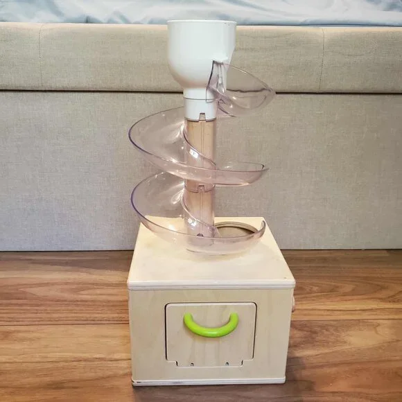 Lovevery Slide & Seek Ball Run Montessori - Picture 3 of 5